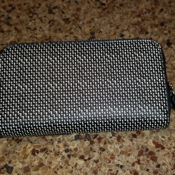 Stella Dot Billfold - Picture 3 of 3
